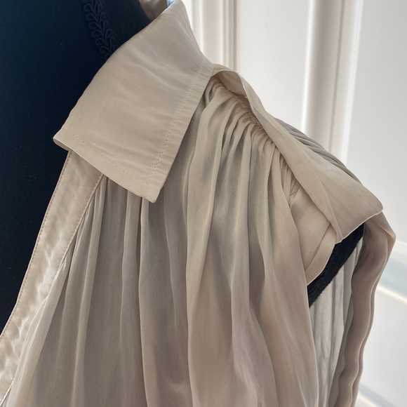 Off white Vince sleeveless blouse size 10 - Picture 5 of 11